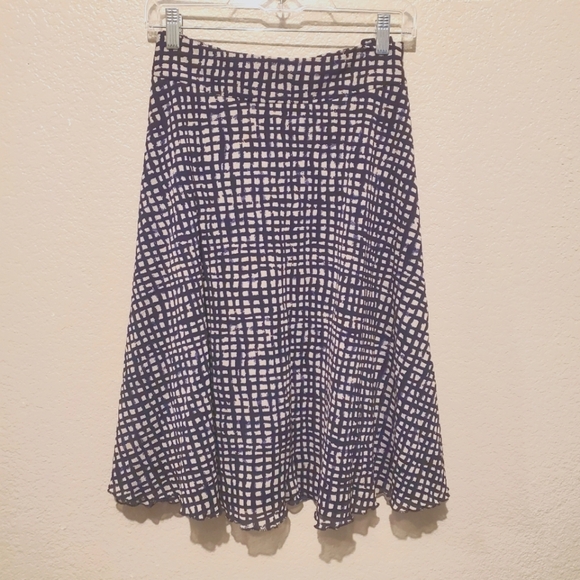 PENDLETON Nylon A Line Flowy Mid Calf Length Midi Skirt Size 10 Navy & White - Picture 1 of 9